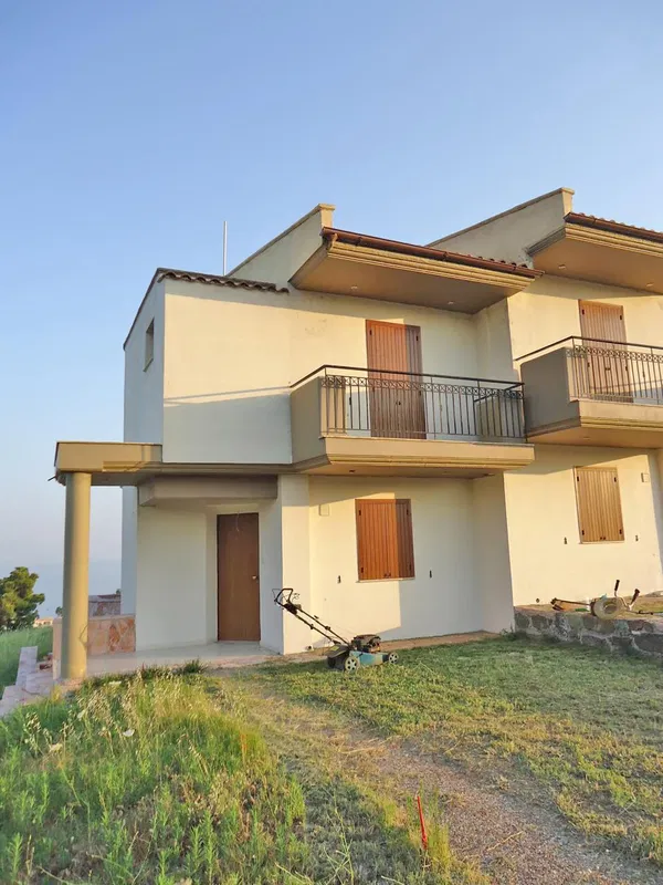111 m² Two-Bedroom Sea View Villa for Sale in Halkidiki