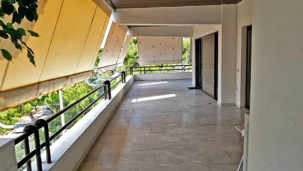 140 m² Sea View Three-Bedroom Apartment for Sale in Glyfada, Athens Southern suburbs