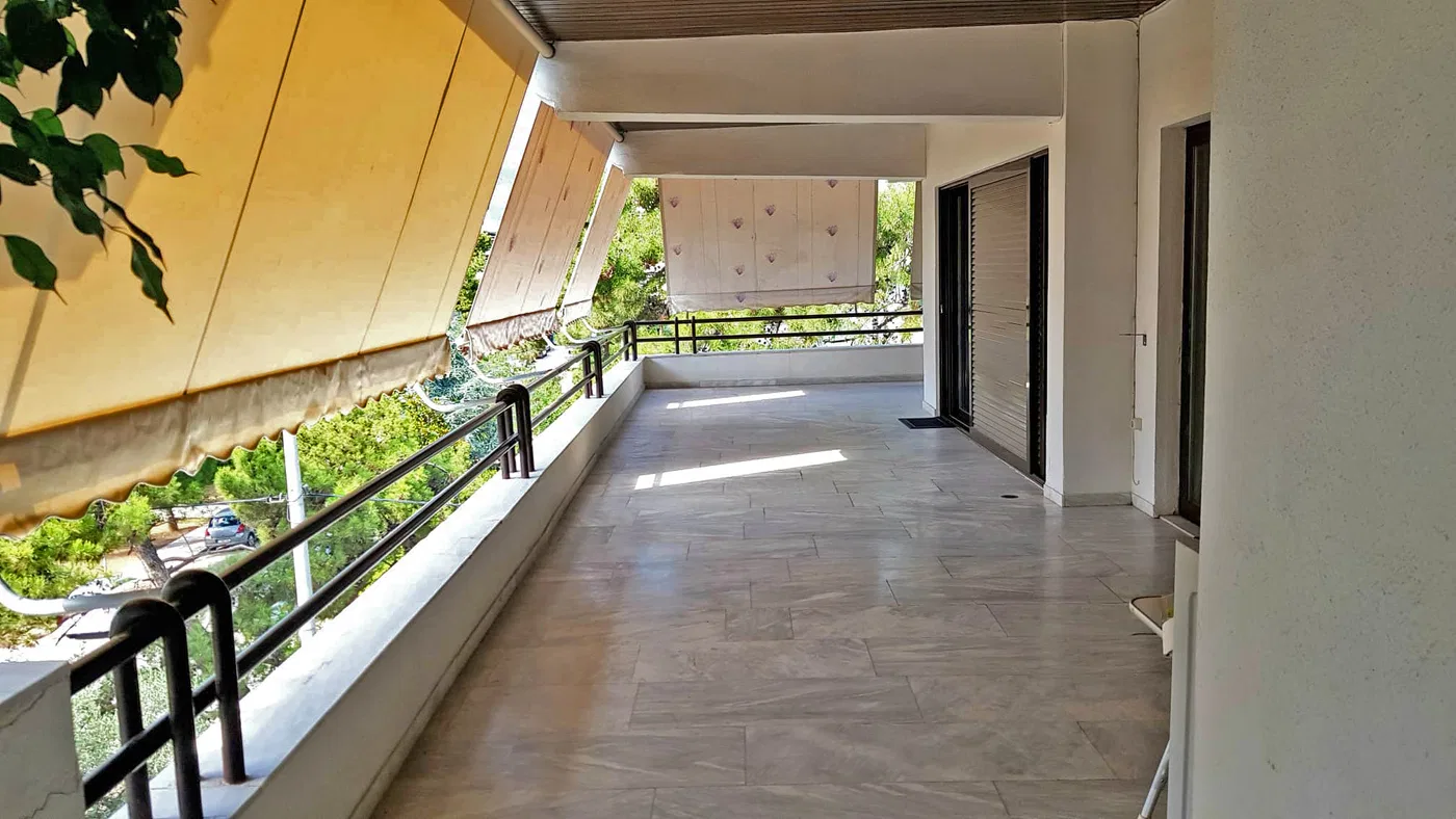 140 m² Sea View Three-Bedroom Apartment for Sale in Glyfada, Athens Southern suburbs