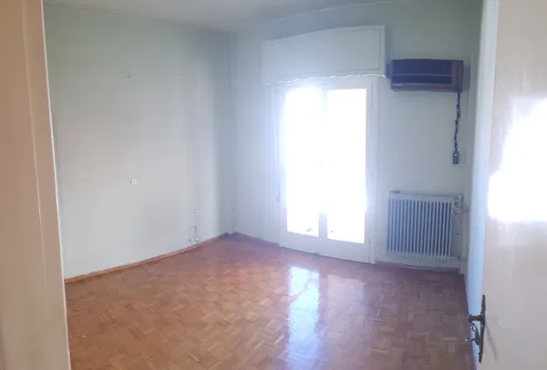 74 m² Two-Bedroom Apartment for Sale in Neos Kosmos, Athens Center — photo 4