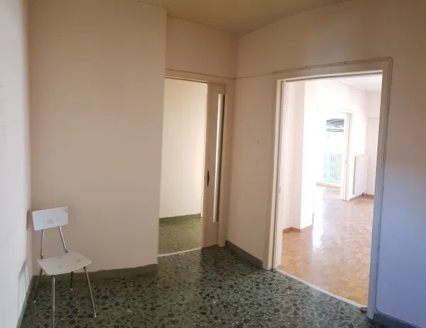 74 m² Two-Bedroom Apartment for Sale in Neos Kosmos, Athens Center — photo 2