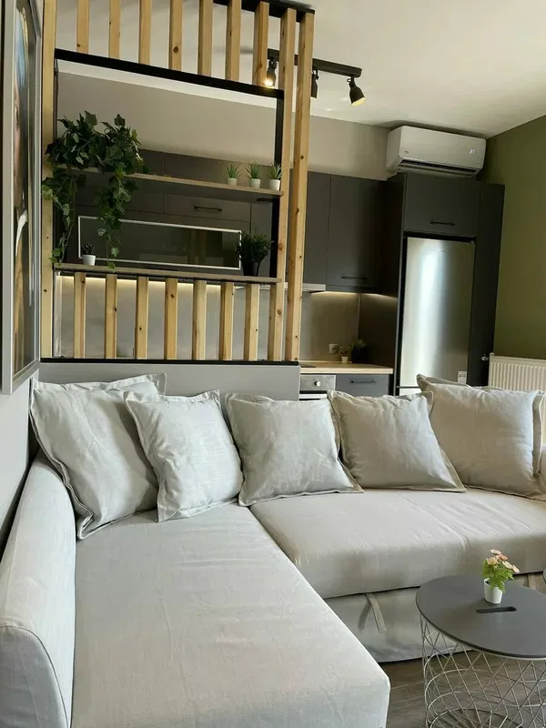 75 m² Renovated Two-Bedroom Apartment for Sale in Ampelokipoi, Athens Center — photo 3