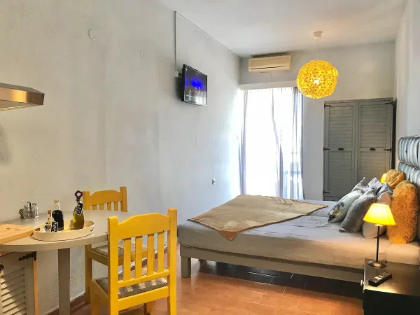 500 m² Hotel for Sale in Hersonissos, Heraklion — photo 3