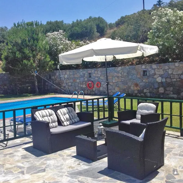 Sea View Eight-Bedroom Apartment for Sale in Milatos, Agios Nikolaos — photo 3