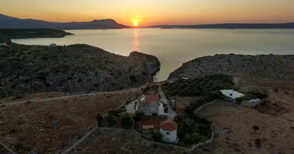 Two-Bedroom Sea View Villa for Sale in Apokoronas, Chania — photo 5