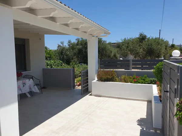 Contemporary Four-Bedroom Villa for Sale in Kissamos, Chania — photo 2