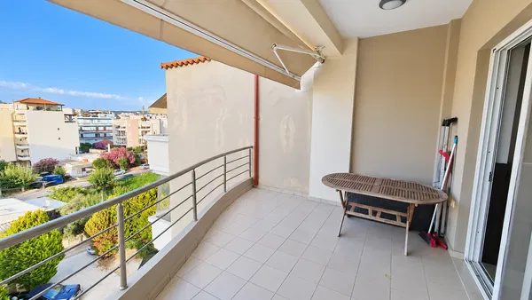 Three-Bedroom Penthouse for Rent in Nea Chora, Chania — photo 2