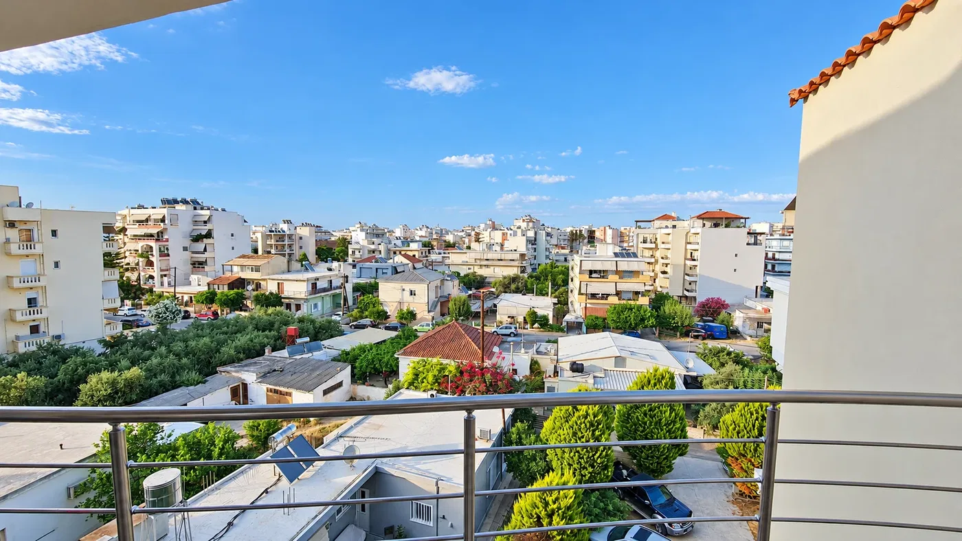Three-Bedroom Penthouse for Rent in Nea Chora, Chania