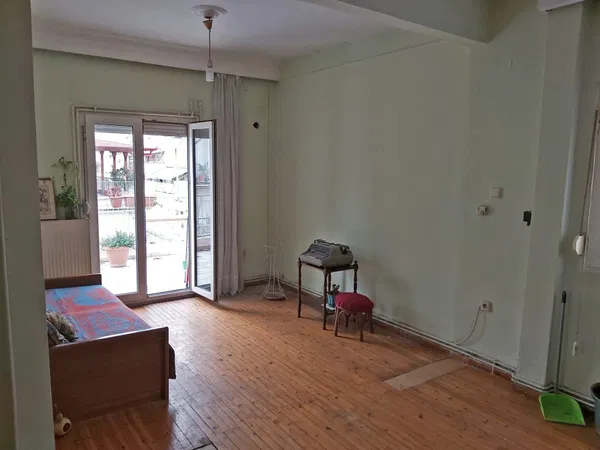 One-Bedroom Penthouse for Sale in Center Thessaloniki, Thessaloniki — photo 2