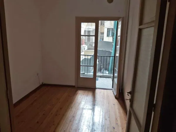 Two-Bedroom Apartment for Sale in Center Thessaloniki, Thessaloniki