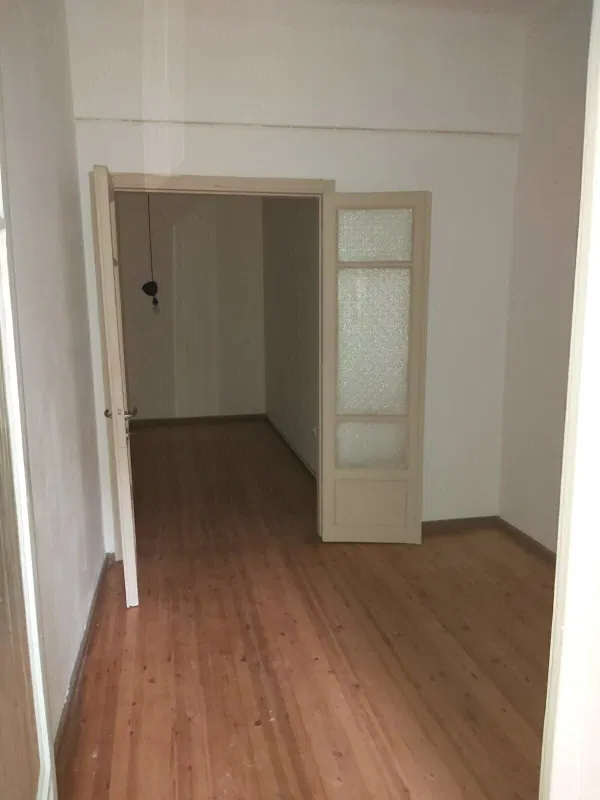 Two-Bedroom Apartment for Sale in Center Thessaloniki, Thessaloniki — photo 3