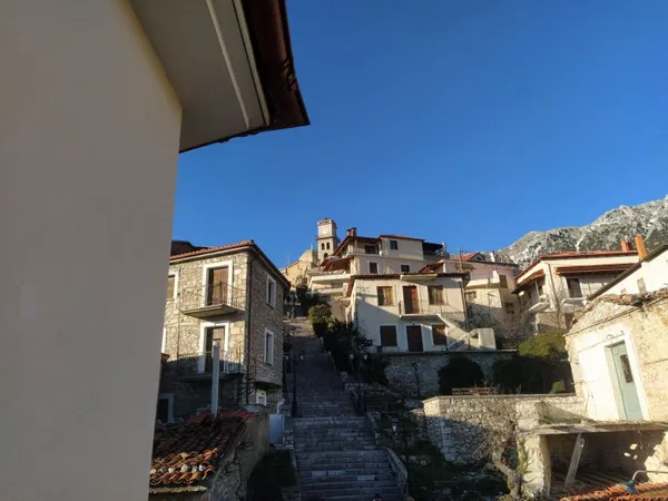 Building for Sale in Arachova, Boeotia — photo 4