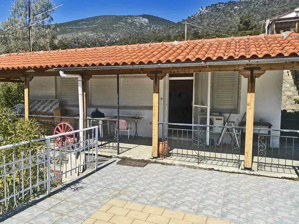 52 m² Villa with One Bedrooms for Sale in Porto Germeno, Vrilia