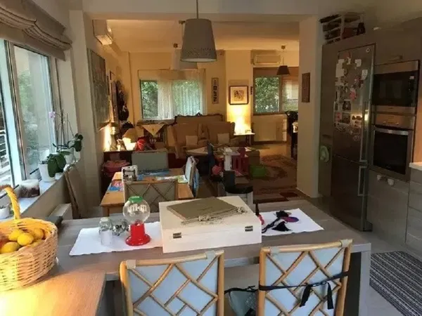 Renovated Three-Bedroom Apartment for Sale in Nea Erythraia, Athens Northern suburbs — photo 4