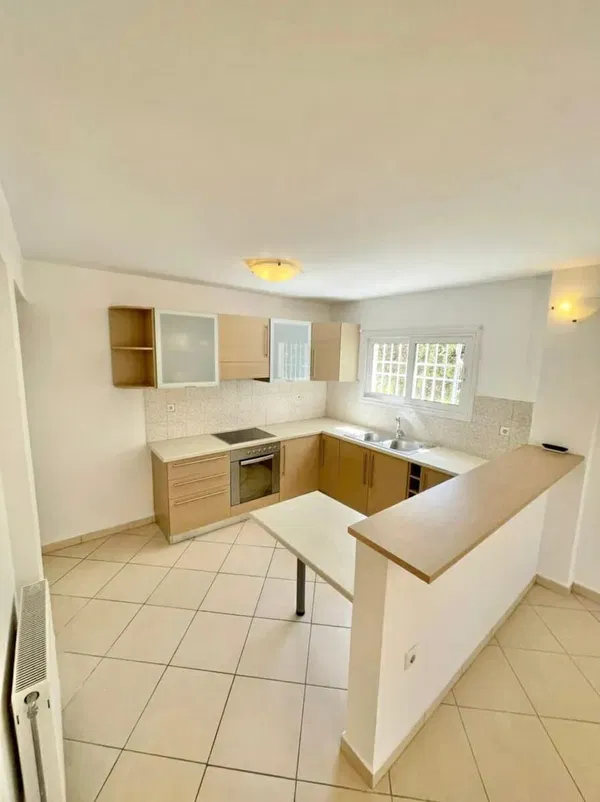 One-Bedroom Apartment for Rent in Voula, Athens Southern suburbs — photo 4