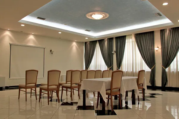 Hotel for Sale in Metamorfosi, Athens Western Suburbs — photo 4