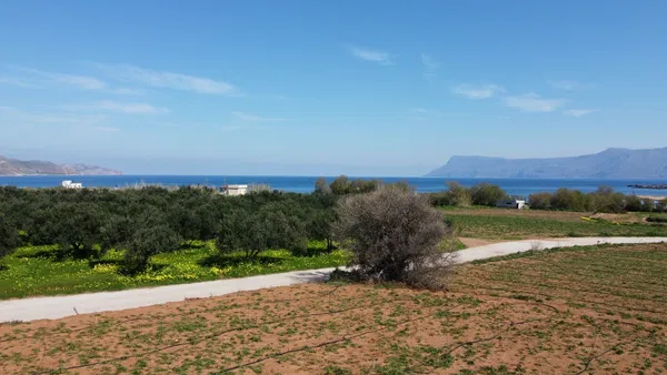 Sea-View 2,356 m² Plot of Land for Sale in Kasteli Kissamos, Kissamos — photo 3