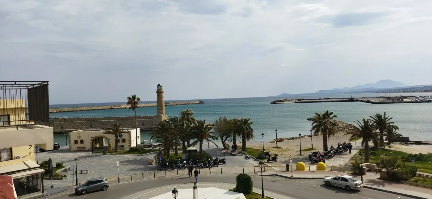 Sea View Building for Sale in Rethymnon