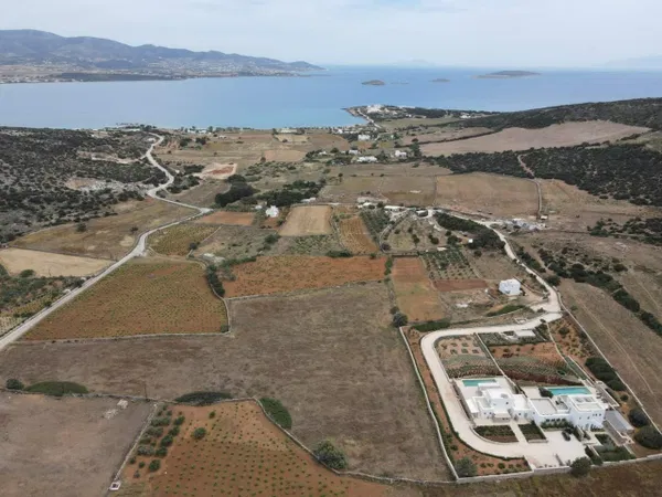 Seafront 11,512 m² Land for Sale in Antiparos, Cyclades — photo 4