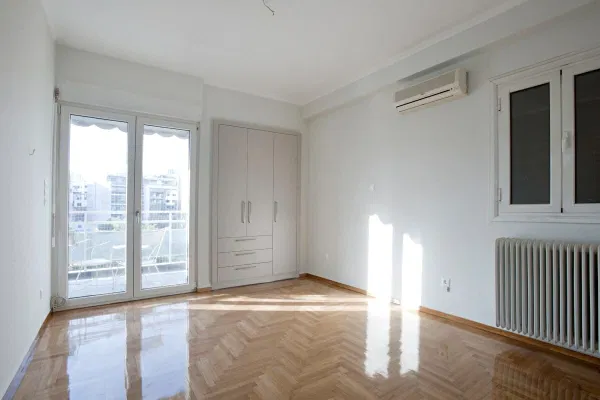 95 m² Three-Bedroom Apartment for Sale in Center Athens, Athens Center — photo 4