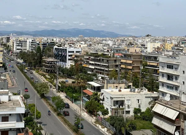 55 m² One-Bedroom Apartment for Sale in Alimos, Athens Southern suburbs — photo 3