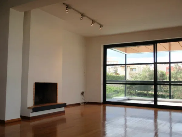 102 m² Apartment with Three Bedrooms for Sale in Vari - Varkiza, Athens Southern suburbs — photo 2