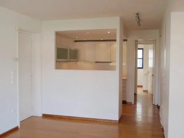 102 m² Apartment with Three Bedrooms for Sale in Vari - Varkiza, Athens Southern suburbs — photo 4