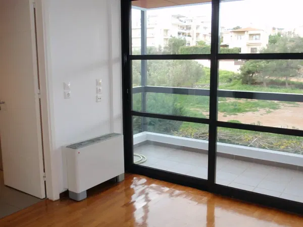 102 m² Apartment with Three Bedrooms for Sale in Vari - Varkiza, Athens Southern suburbs — photo 3