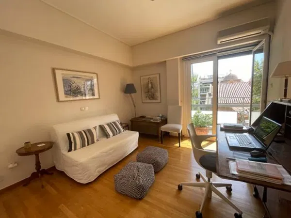 Two-Bedroom Apartment for Rent in Kolonaki - Lycabettus, Athens Center — photo 2