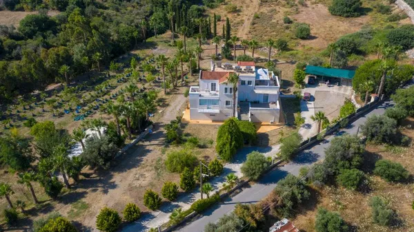 Building for Sale in Kos, Dodecanese Islands — photo 4