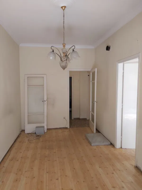 65 m² Two-Bedroom Apartment for Sale in Center Thessaloniki, Thessaloniki — photo 4