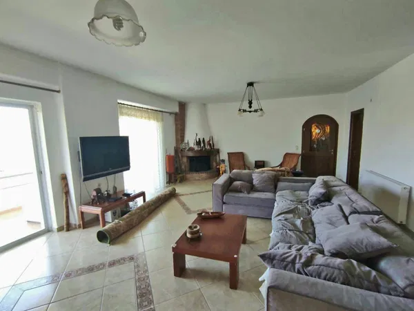 Two-Bedroom Apartment for Rent in Koropi, Athens Eastern Suburbs — photo 5