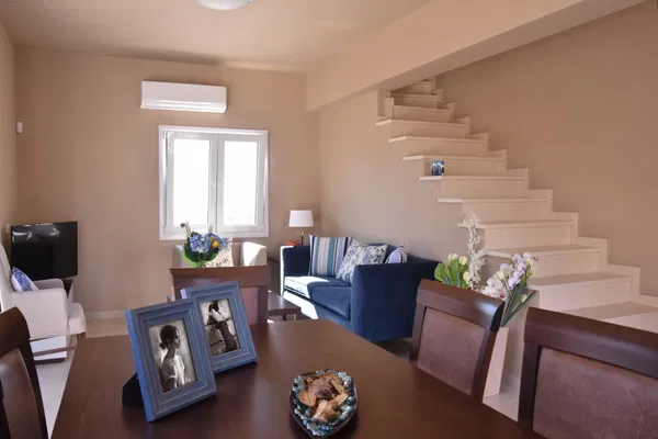 Two-Bedroom Villa for Sale in Kounali, Agios Nikolaos — photo 4