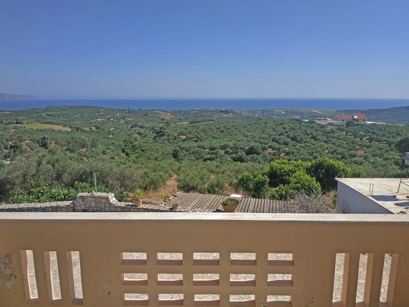 Sea-View Four-Bedroom Apartment for Sale in Polemarchi, Platanias