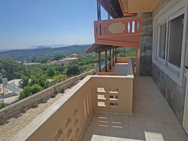 Sea-View Four-Bedroom Apartment for Sale in Polemarchi, Platanias — photo 3