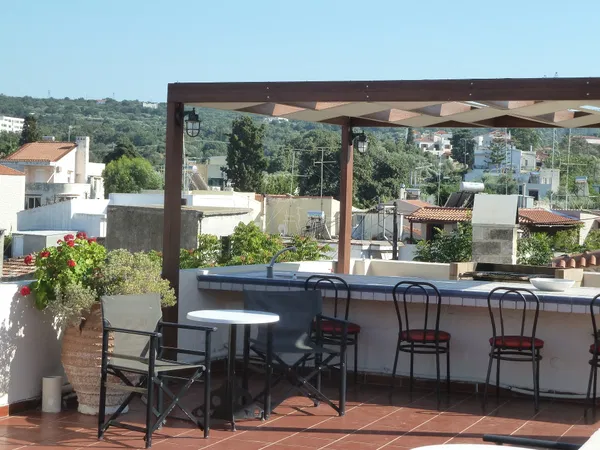 551 m² Hotel for Sale in Rethymnon — photo 4