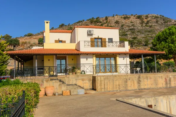 310 m² Five-Bedroom Sea-View Villa for Sale in Agios Nikolaos, Lasithi — photo 2