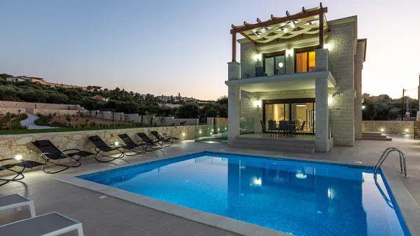 Five-Bedroom Villa for Sale in Almyrida, Apokoronas — photo 2