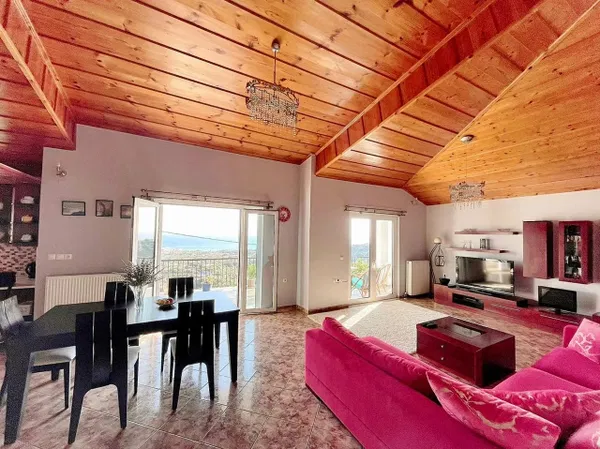 Sea View 120 m² Apartment with Three Bedrooms for Sale in Georgioupolis, Apokoronas — photo 3