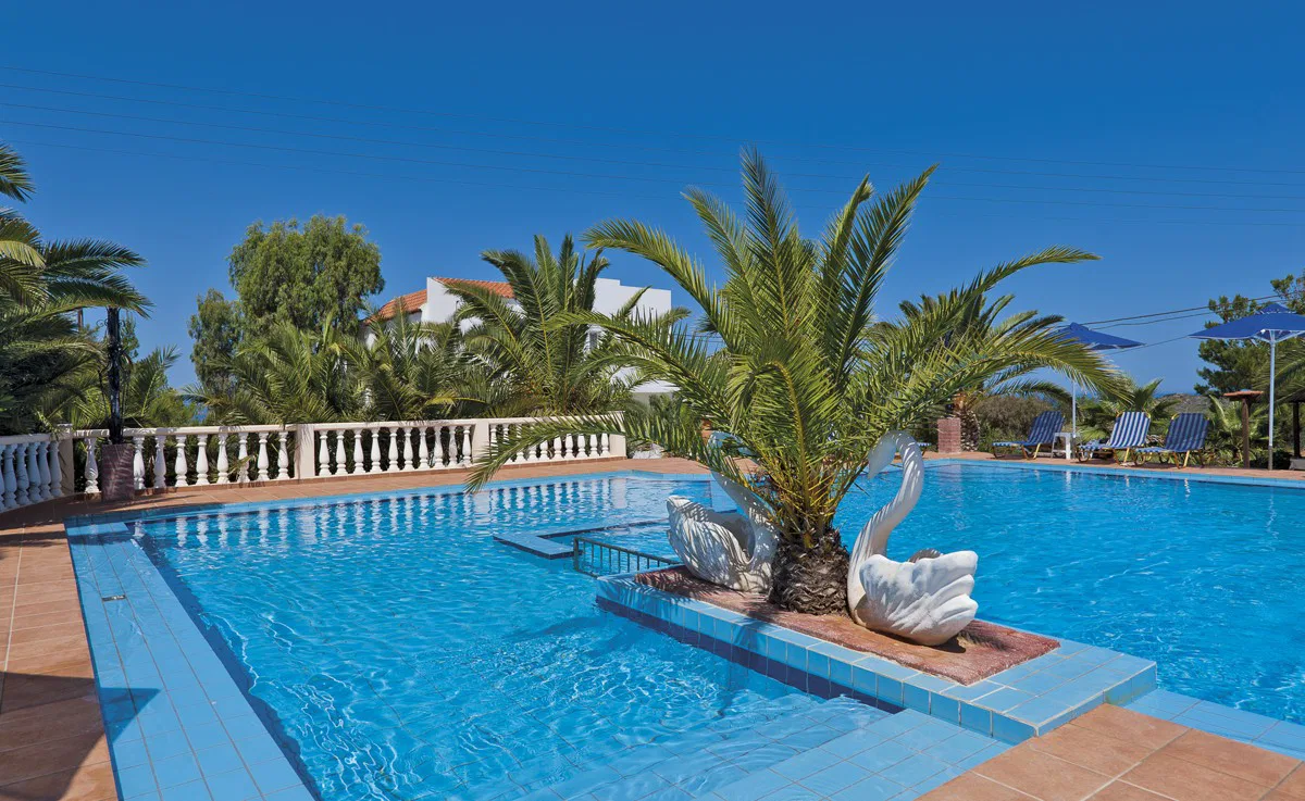 Hotel for Sale in Akrotiri, Chania