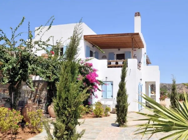 Five-Bedroom Villa for Sale in Syros, Cyclades — photo 2