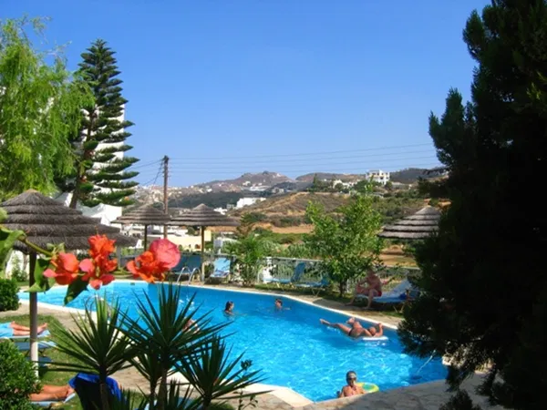 950 m² Hotel for Sale in Heraklion — photo 4