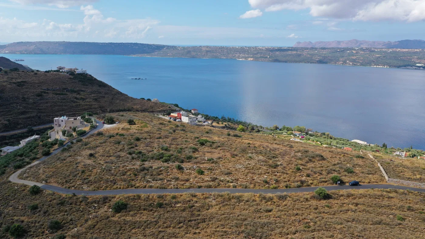 Sea-View 22,250 m² Plot for Sale in Megala Chorafia, Chania