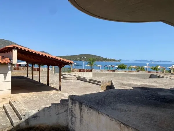 Sea-View Five-Bedroom Villa for Sale in Corinth, Korinthos — photo 4