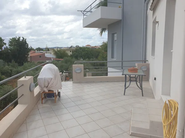 Sea View 320 m² Villa with Six Bedrooms for Sale in Aroni, Akrotiri — photo 5