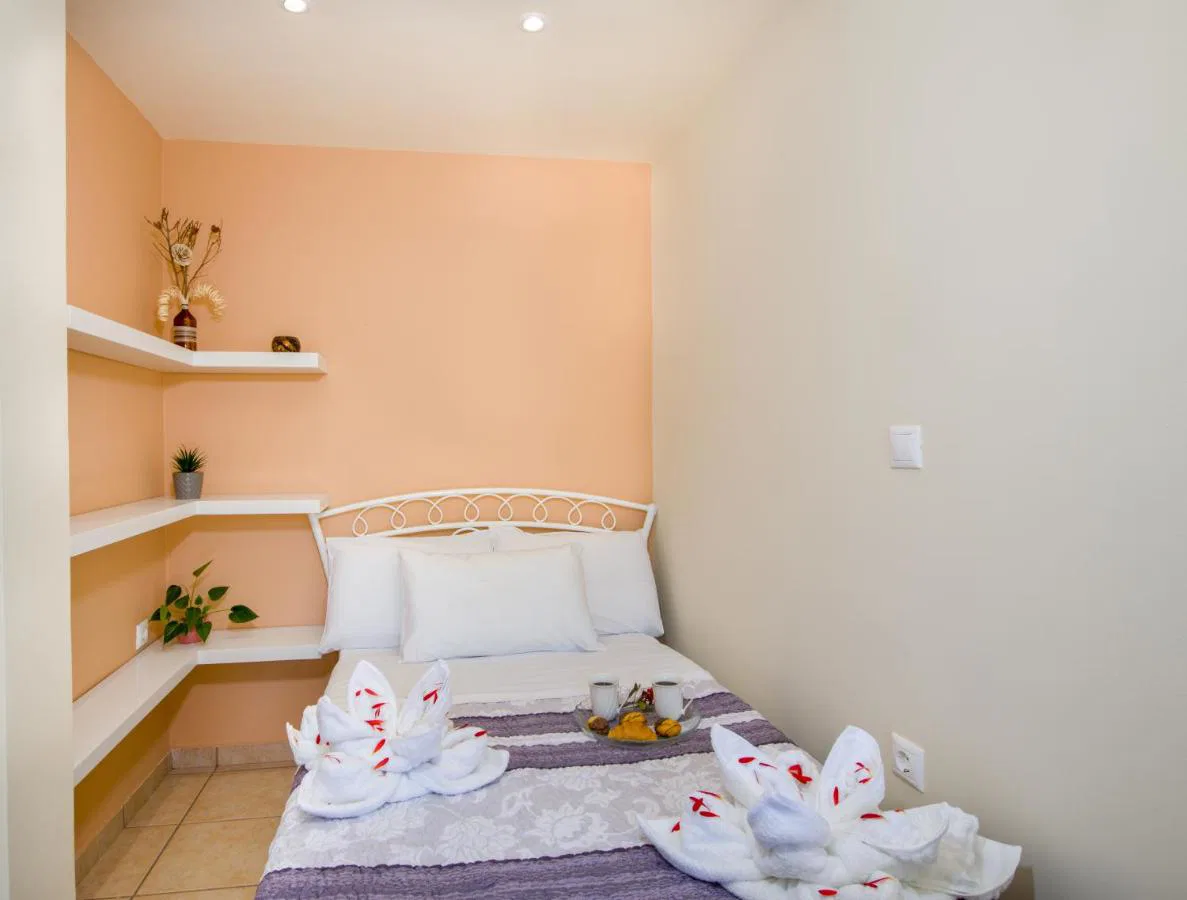 One-Bedroom Apartment for Rent in Maleme, Platanias