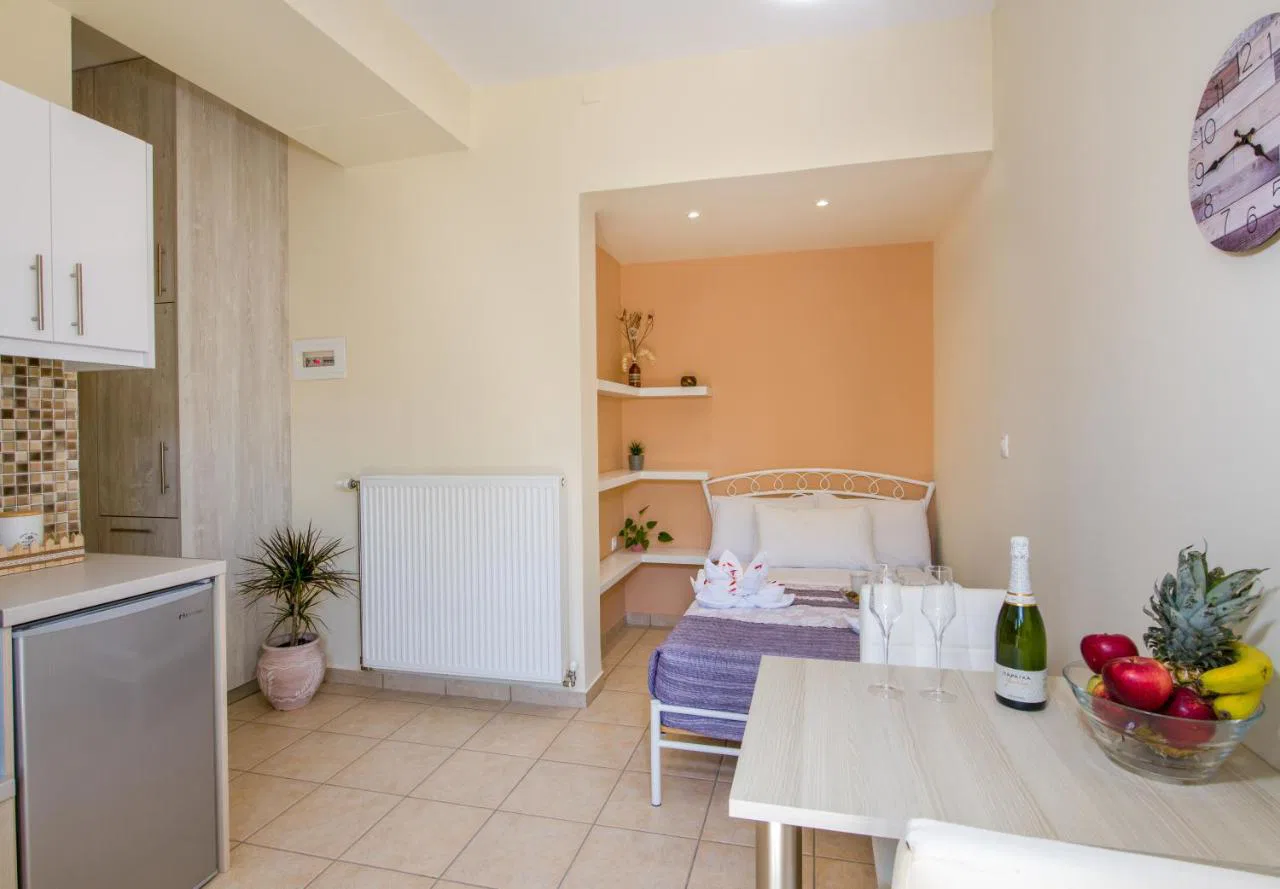 42 m² Villa with One Bedrooms for Rent in Maleme, Platanias