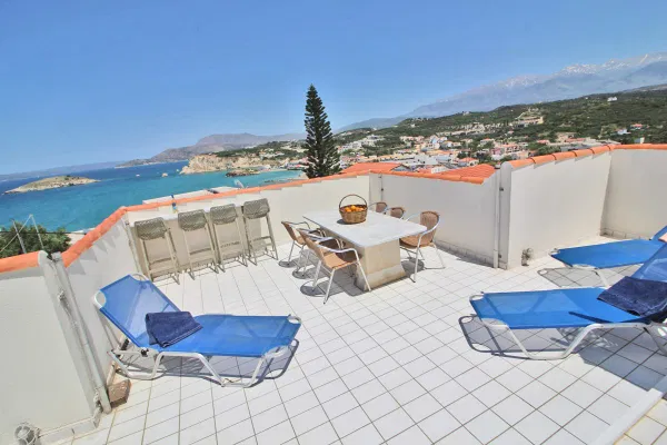Sea View 198 m² Villa with Six Bedrooms for Sale in Almyrida, Apokoronas — photo 3