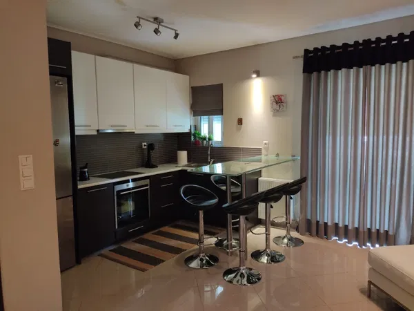 68 m² Apartment with Two Bedrooms for Sale in Center Athens, Athens Center — photo 3
