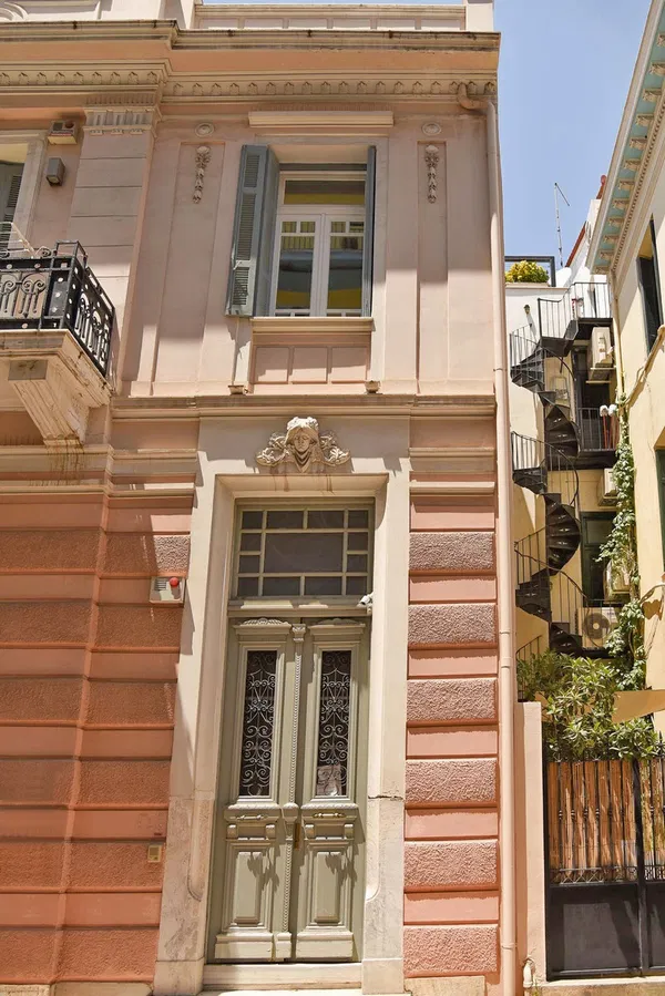 377 m² Building for Sale in Center Athens, Athens Center — photo 4